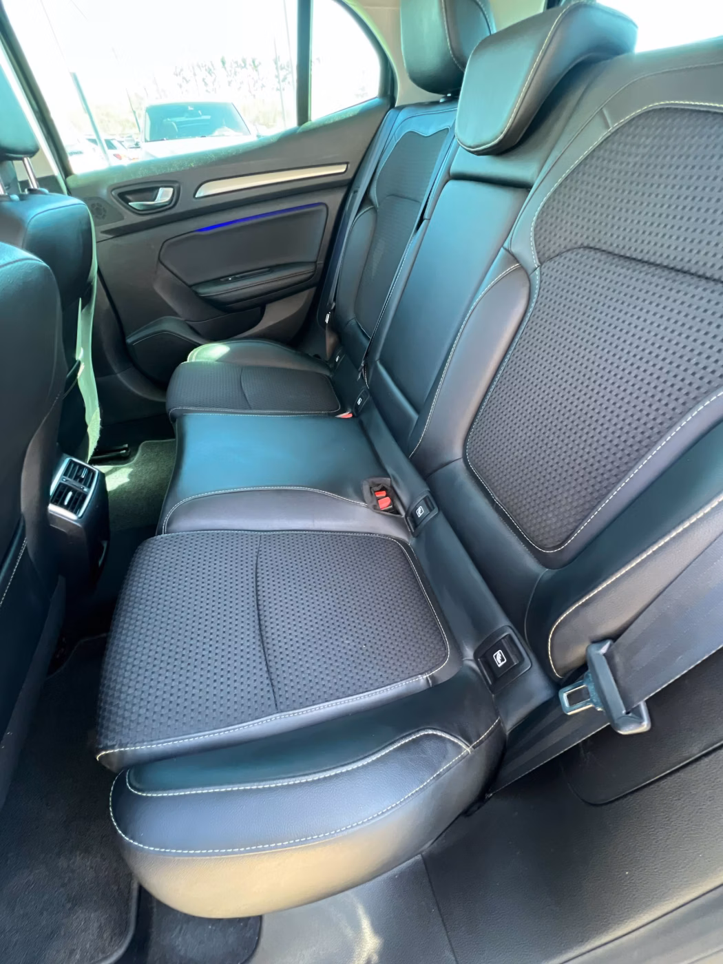 Renault Megane фото 14
