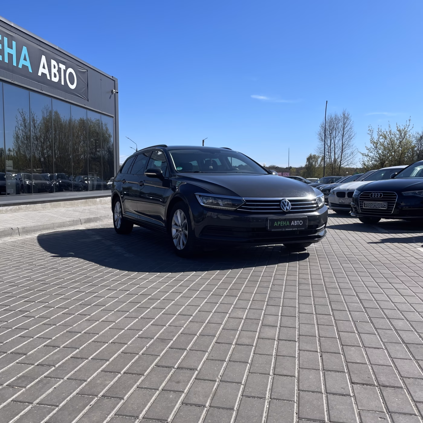 Volkswagen Passat фото 3