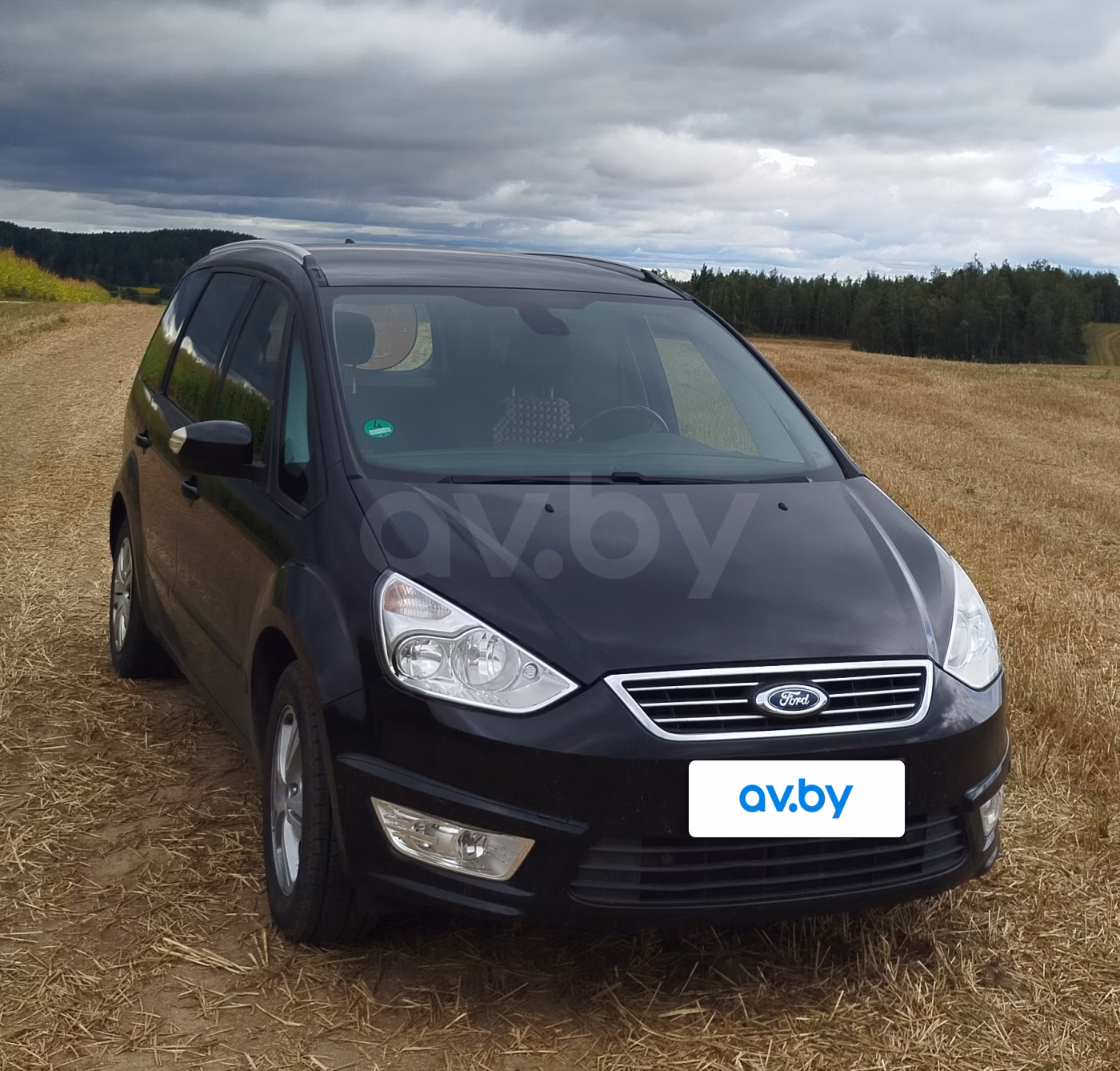 Ford Galaxy фото 7