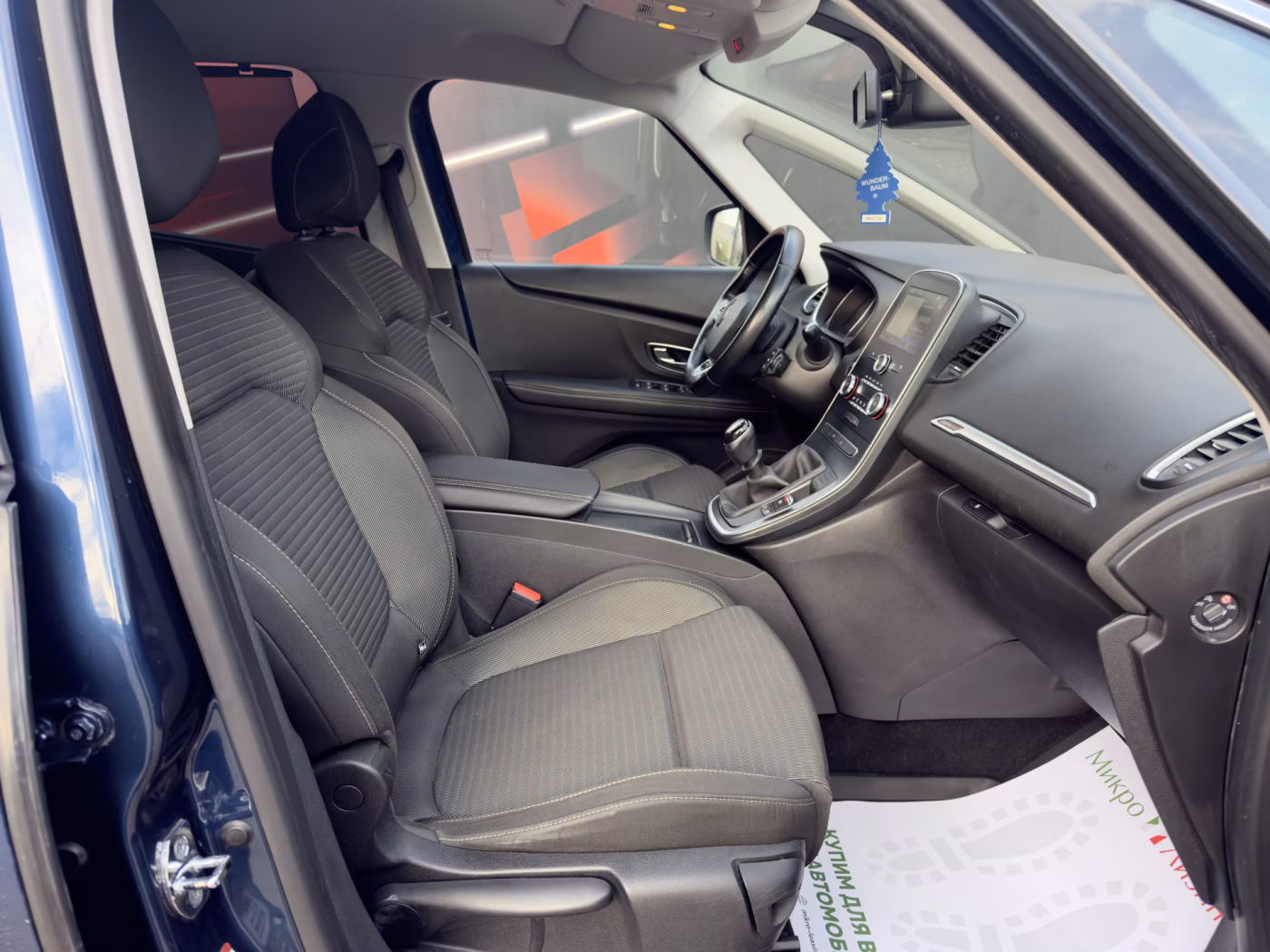 Renault Grand Scenic фото 15