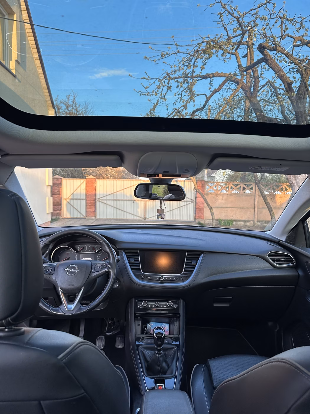 Opel Grandland X фото 7