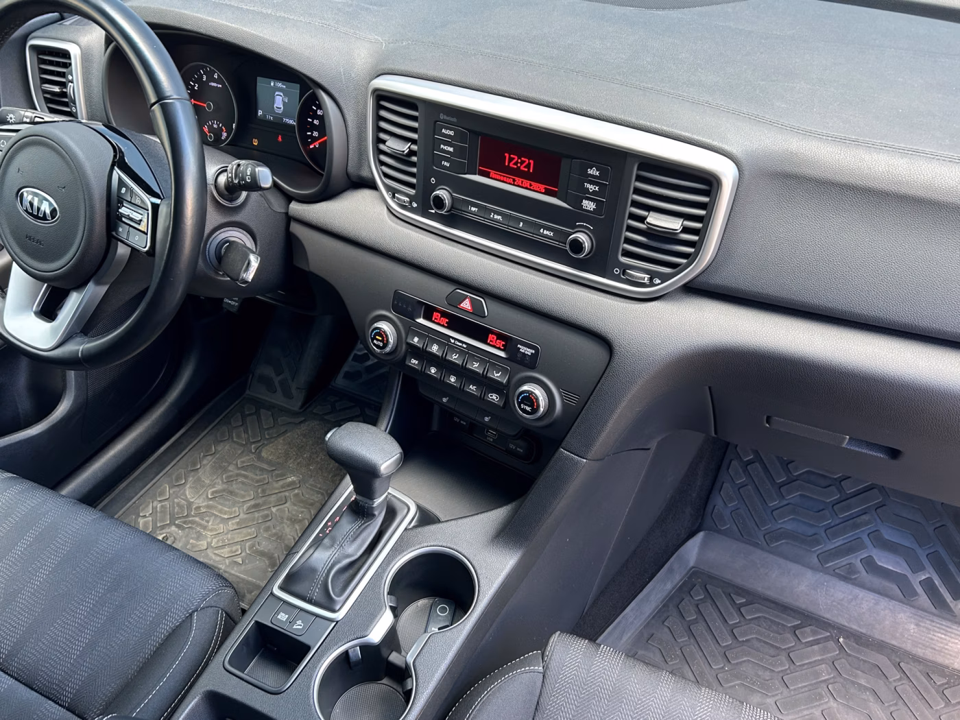Kia Sportage фото 10