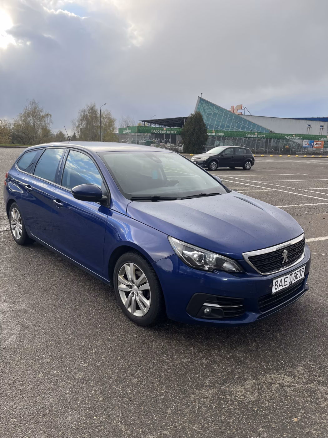 Peugeot 308 фото 2