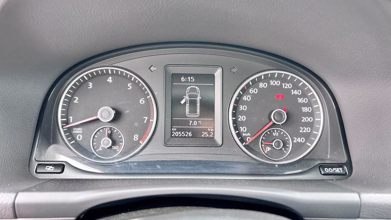 Volkswagen Touran фото 12