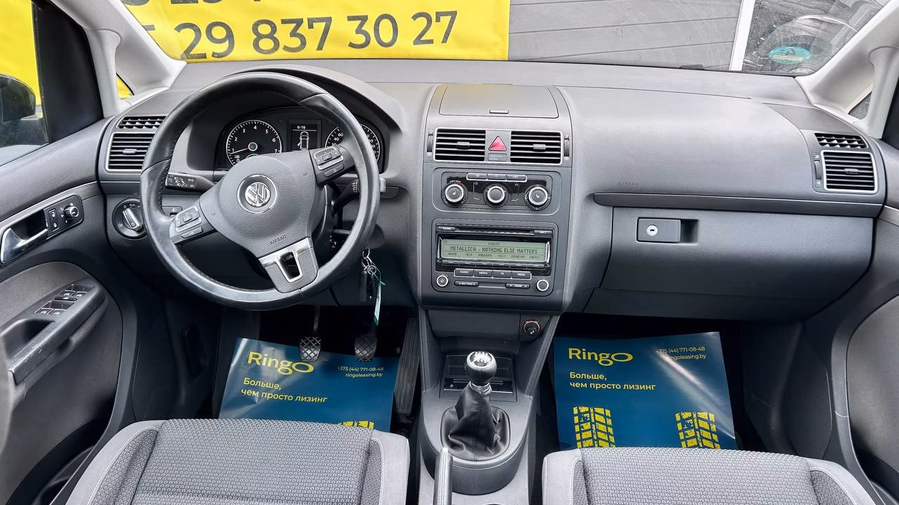 Volkswagen Touran фото 17