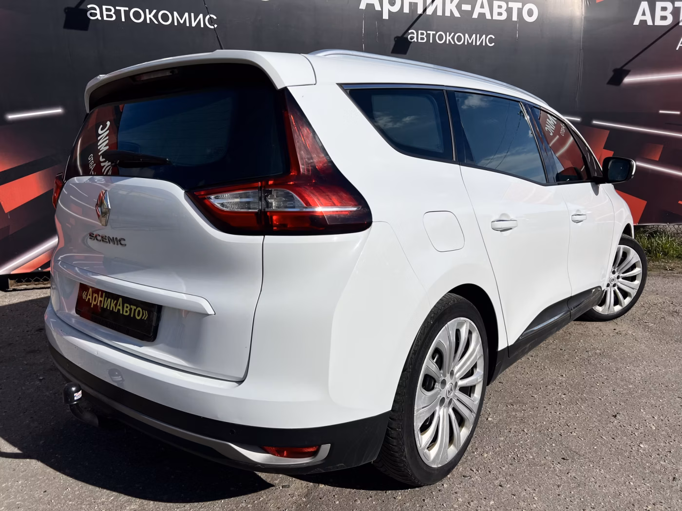 Renault Grand Scenic фото 5