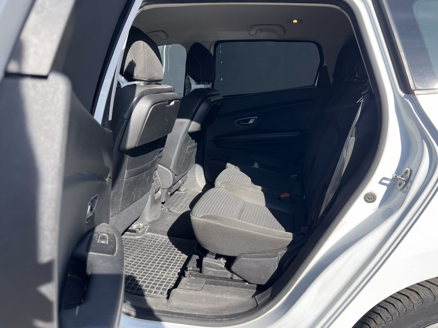 Renault Grand Scenic фото 13