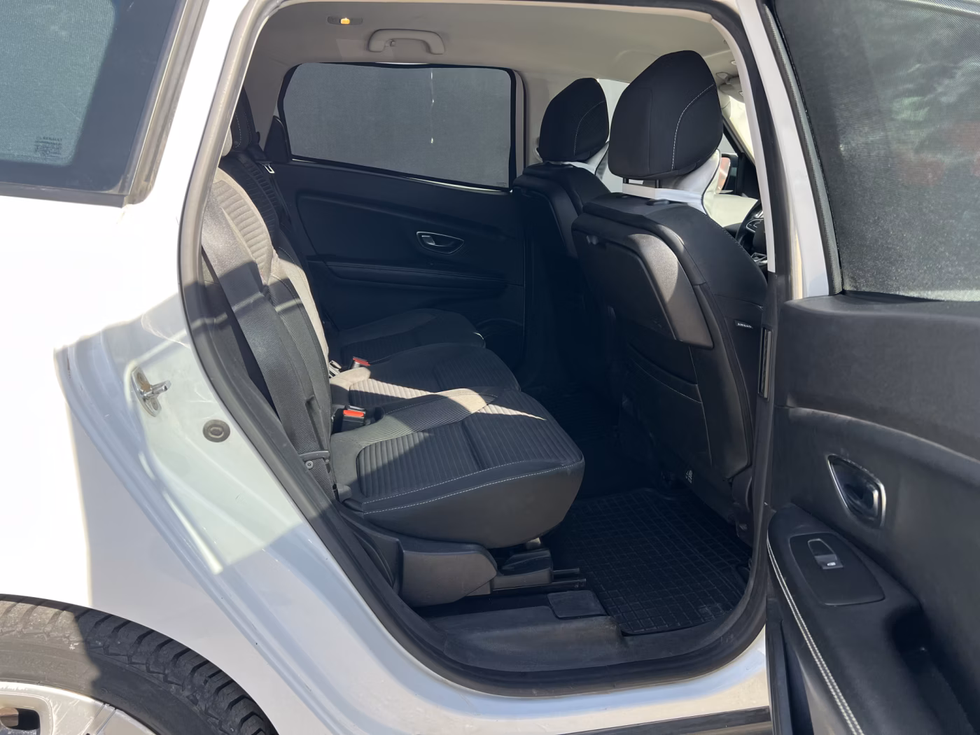 Renault Grand Scenic фото 20