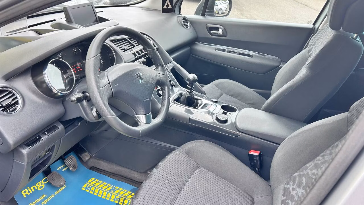 Peugeot 3008 фото 8