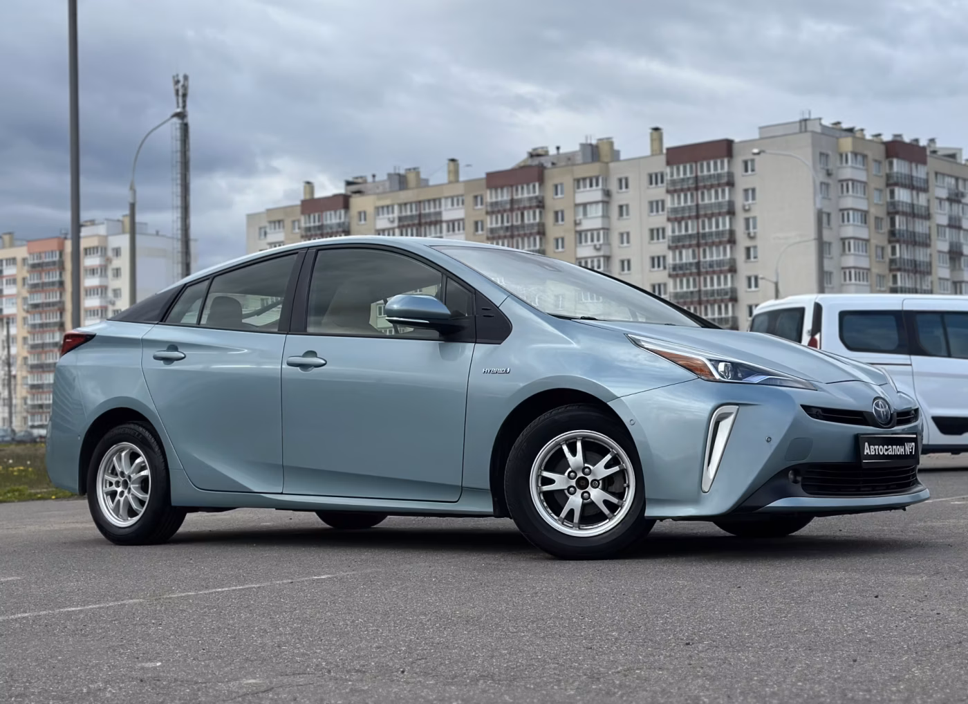 Toyota Prius фото 4