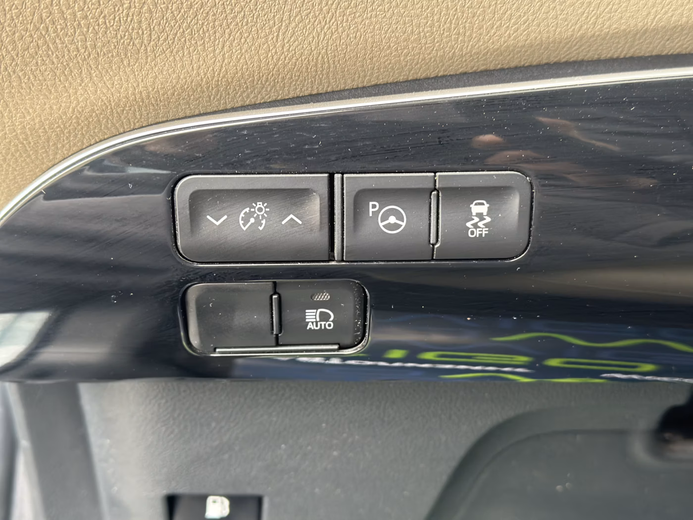 Toyota Prius фото 18