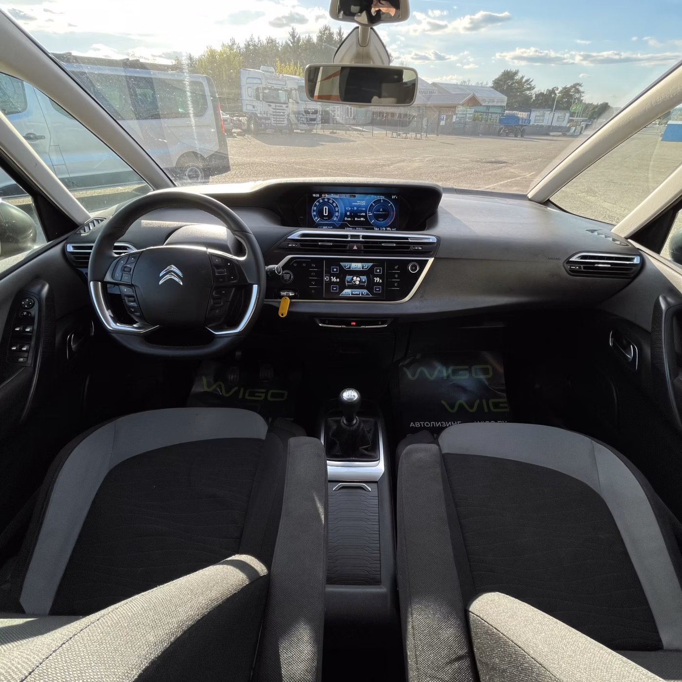 Citroen C4 Grand Picasso фото 9