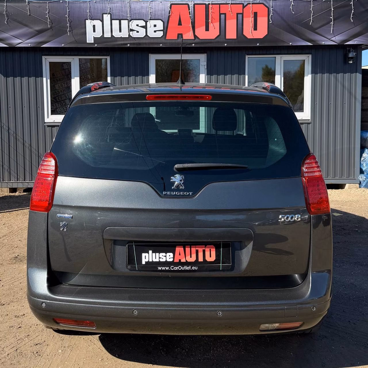 Peugeot 5008 фото 5