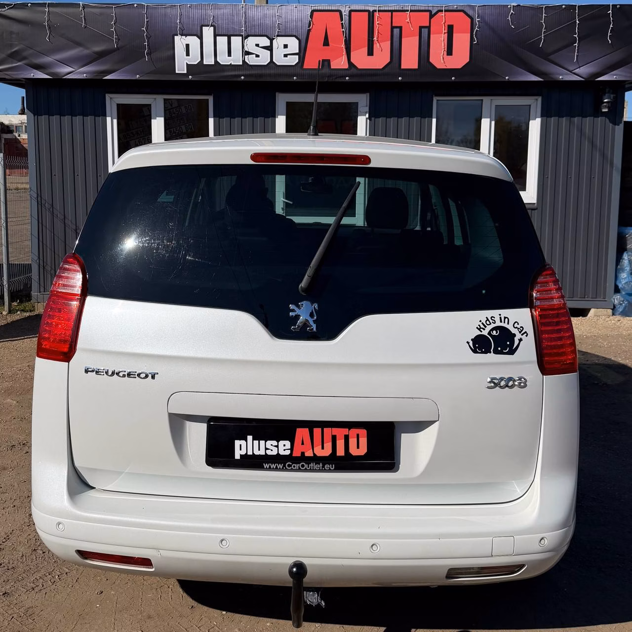 Peugeot 5008 фото 6