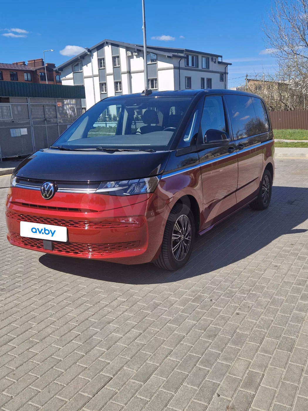 Volkswagen Multivan фото 2