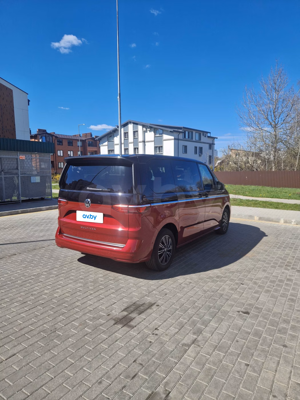 Volkswagen Multivan фото 3
