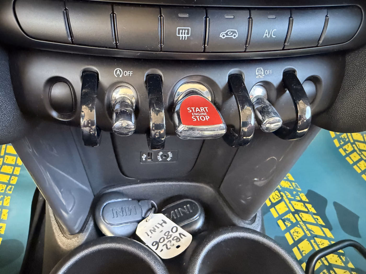 MINI Hatch фото 20