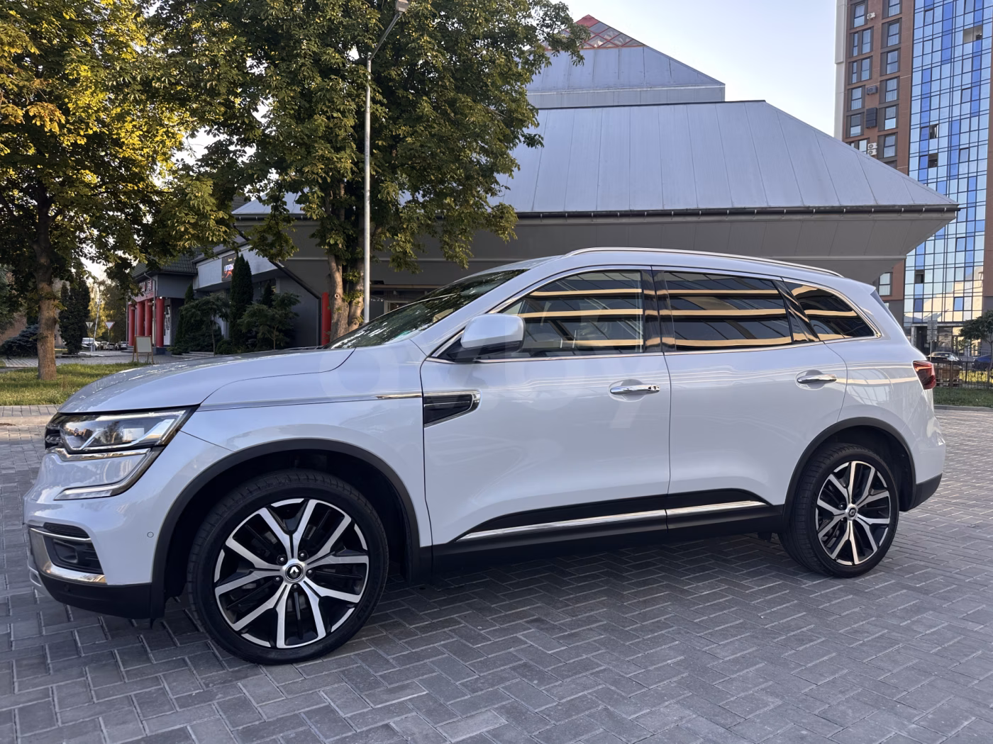 Renault Koleos фото 10