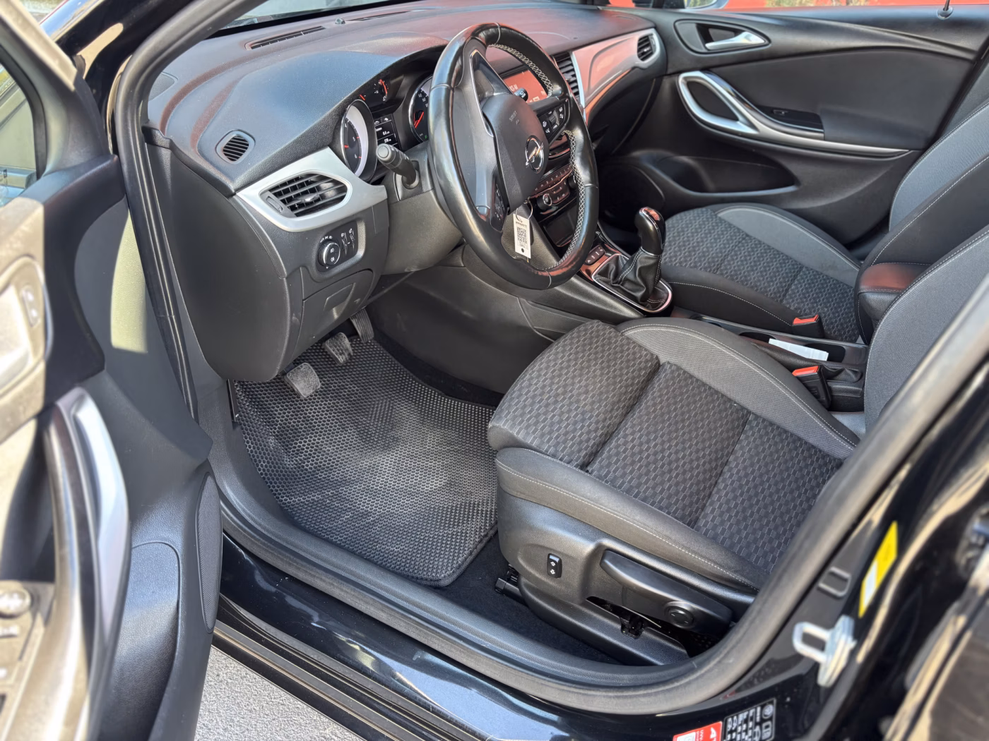 Opel Astra фото 12