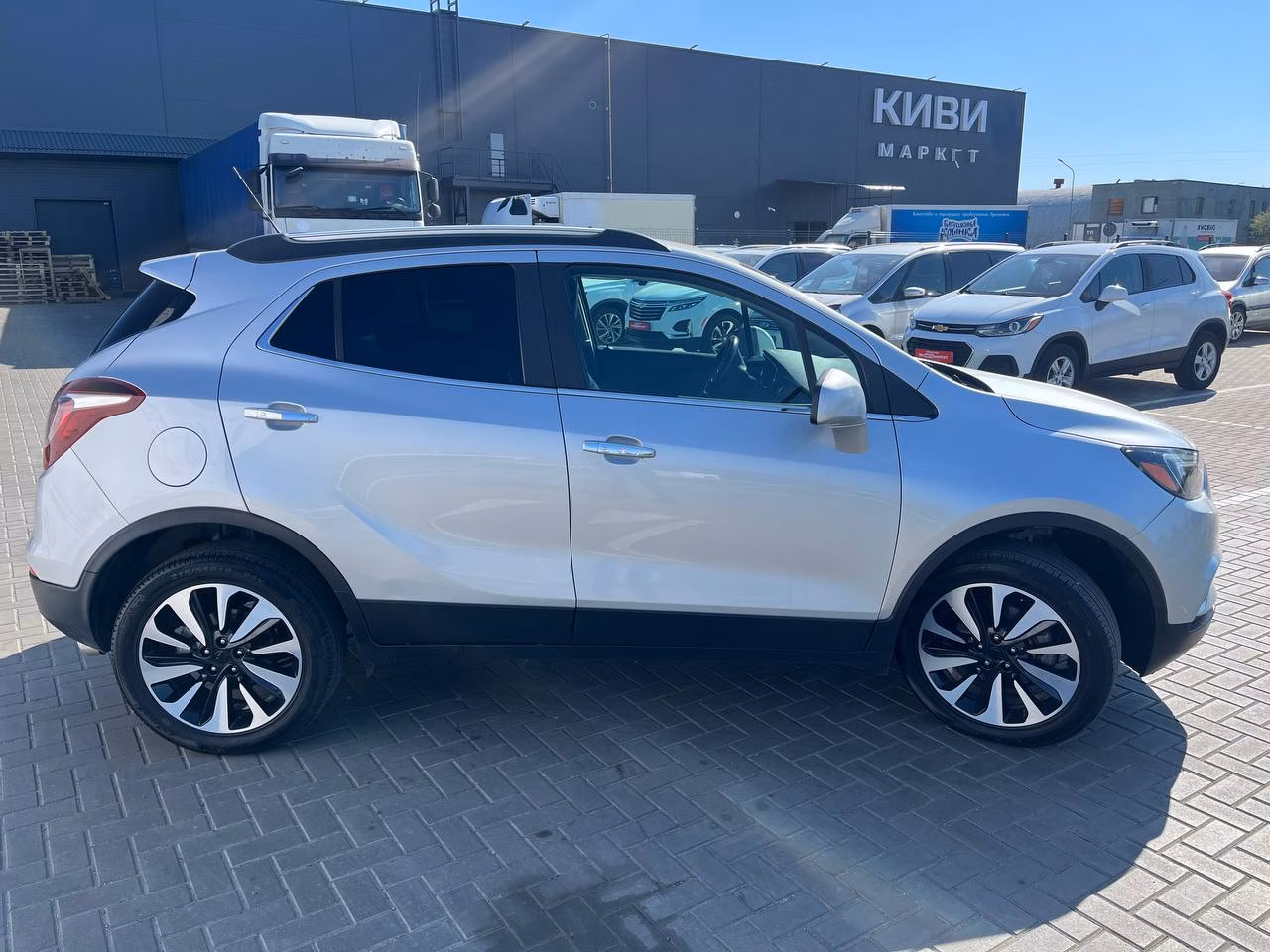 Buick Encore фото 3