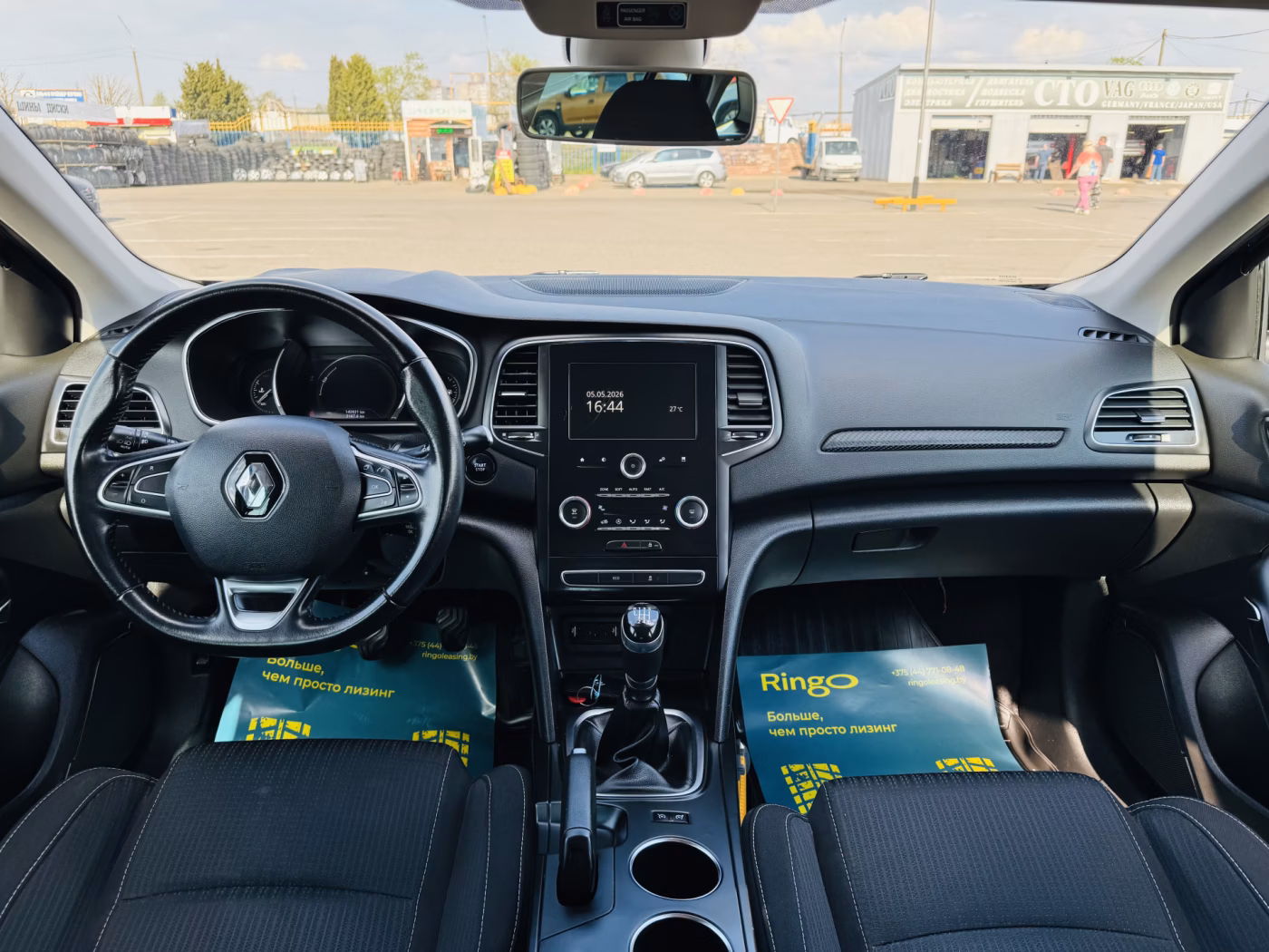 Renault Megane фото 9