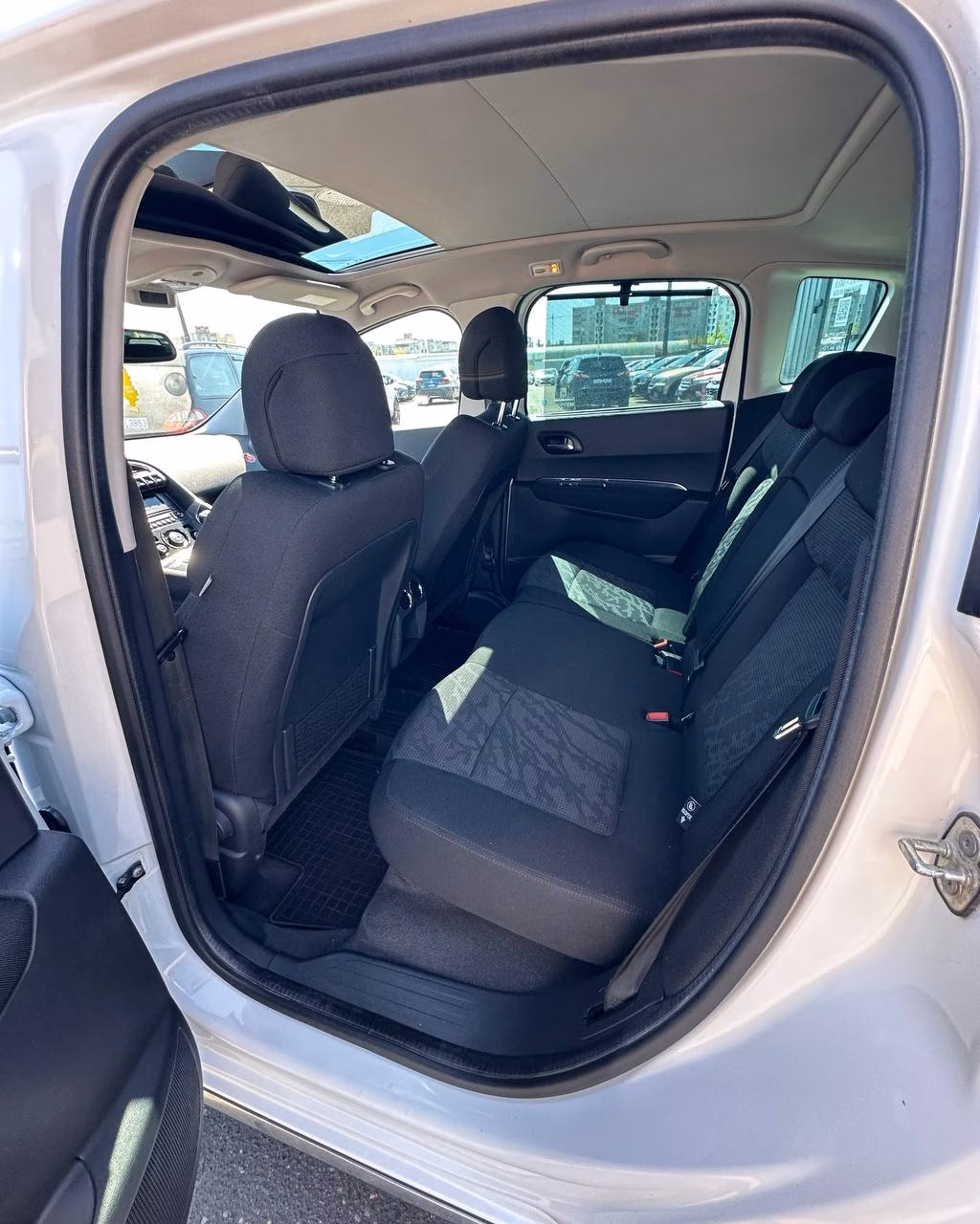 Peugeot 3008 фото 13