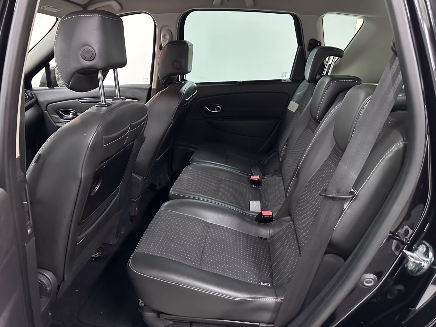 Renault Scenic фото 9