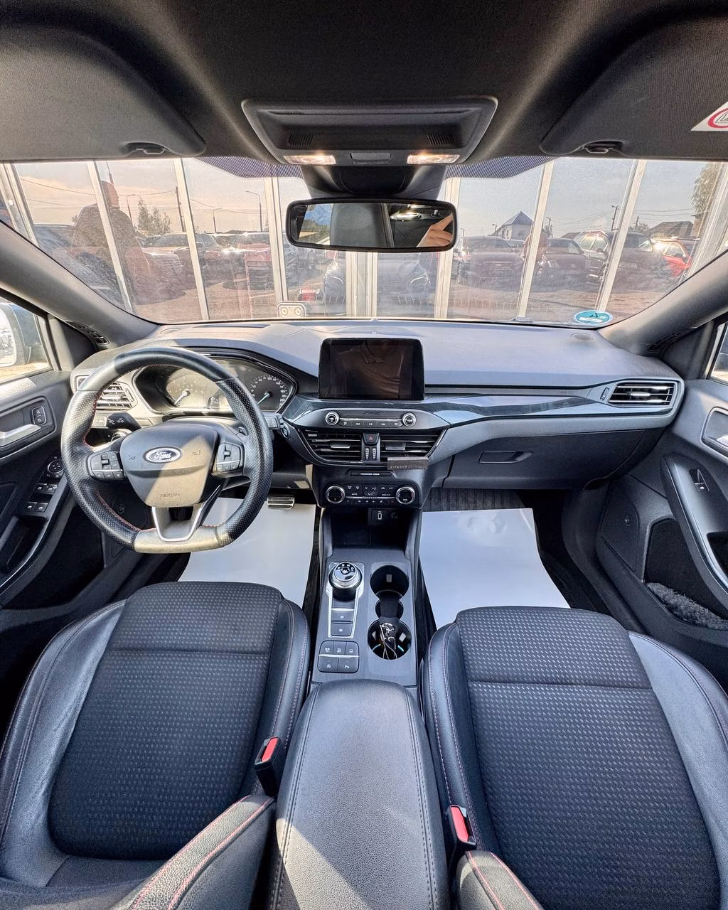 Ford Focus фото 9