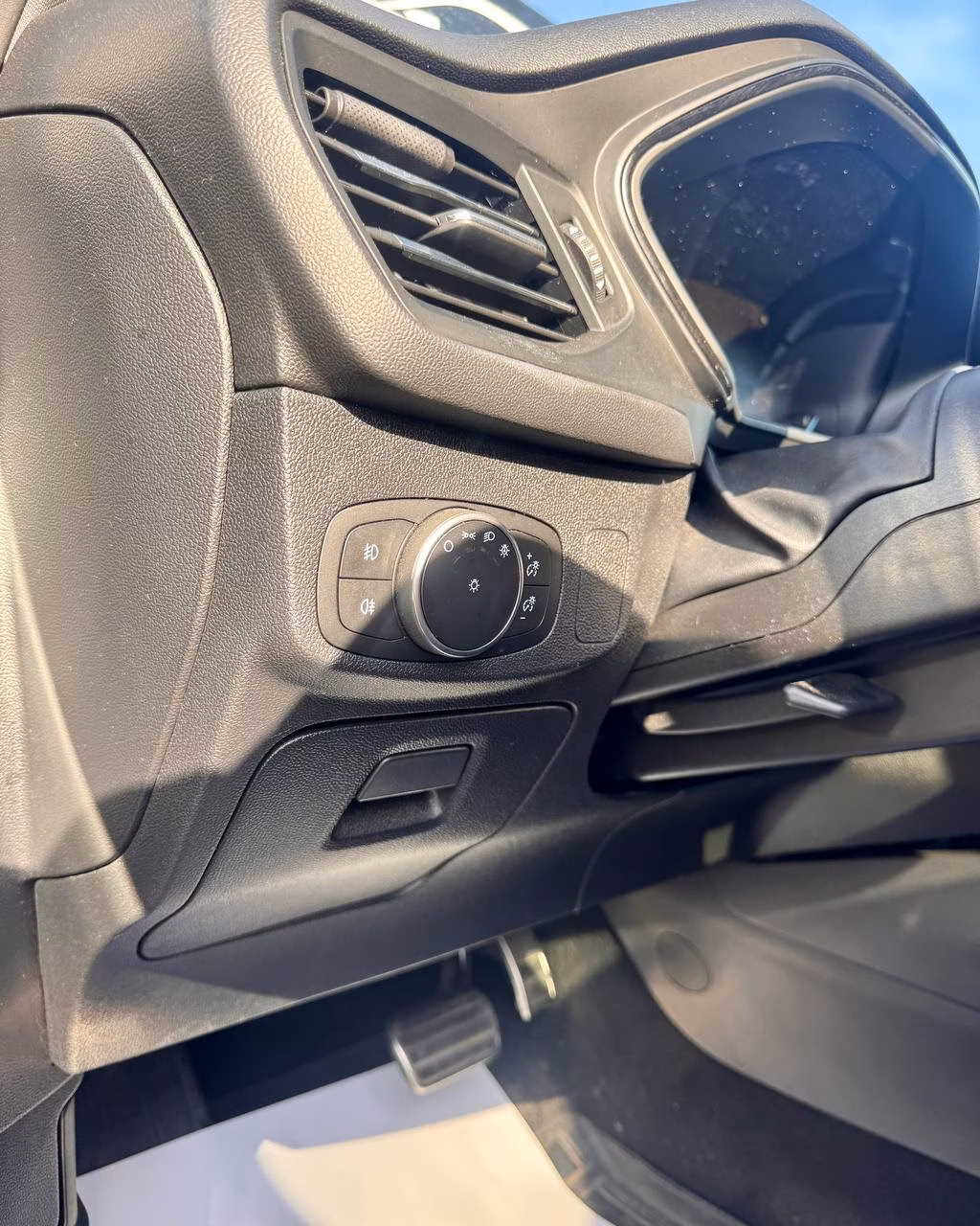 Ford Focus фото 16