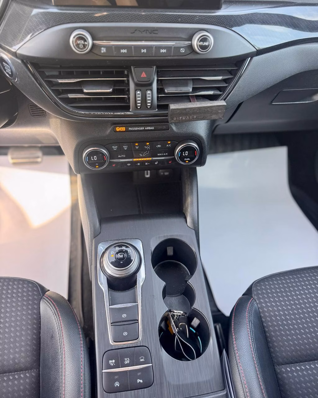 Ford Focus фото 17