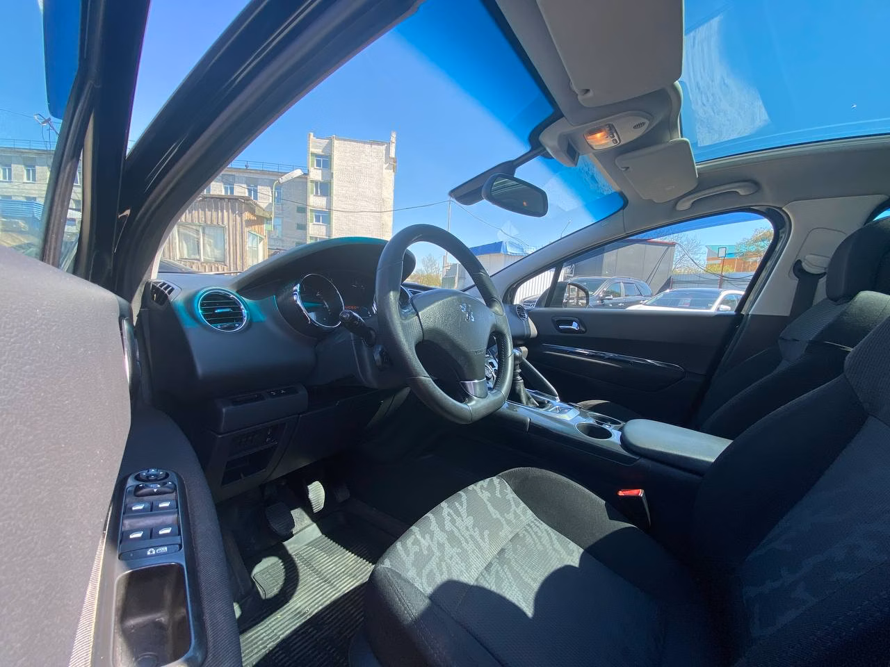 Peugeot 3008 фото 9