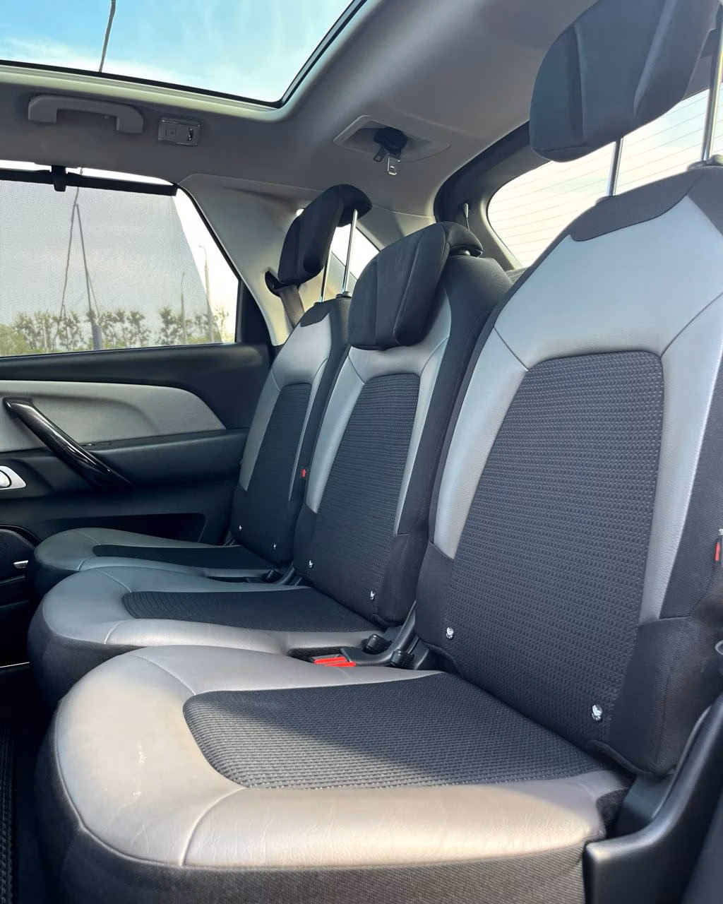 Citroen C4 Picasso фото 16