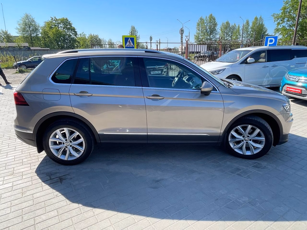 Volkswagen Tiguan фото 4