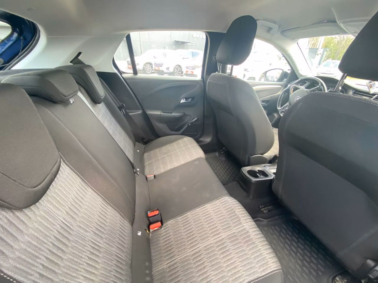Opel Corsa фото 11