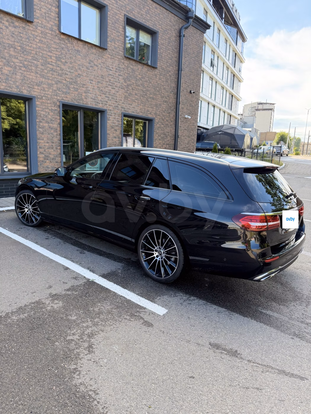 Mercedes-Benz E-Класс фото 6