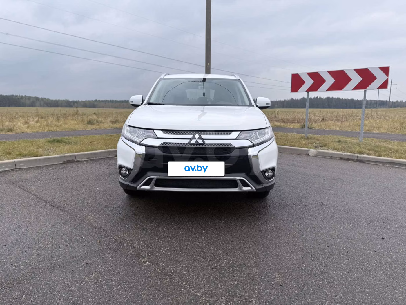 Mitsubishi Outlander фото 3