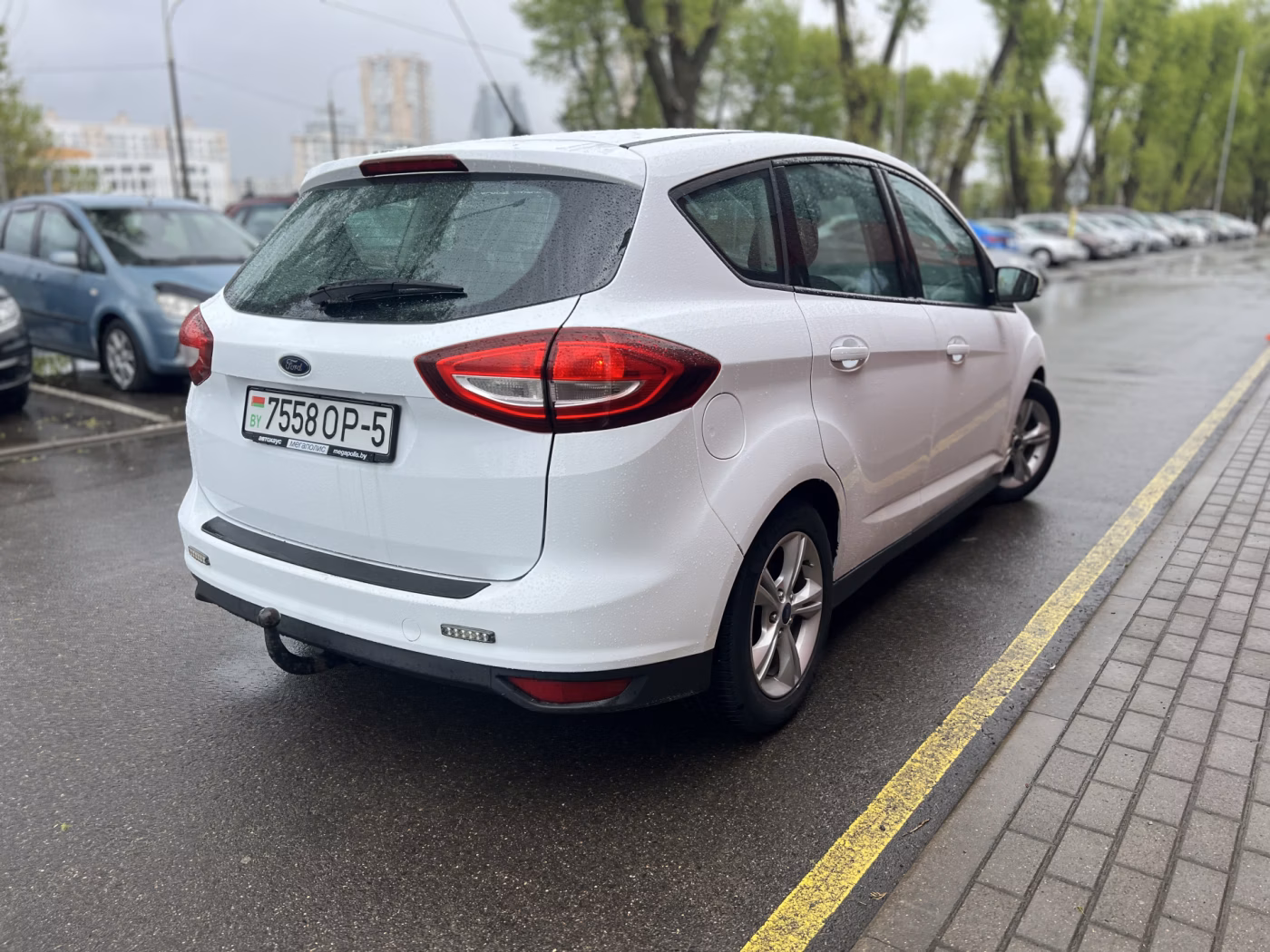 Ford C-MAX фото 8