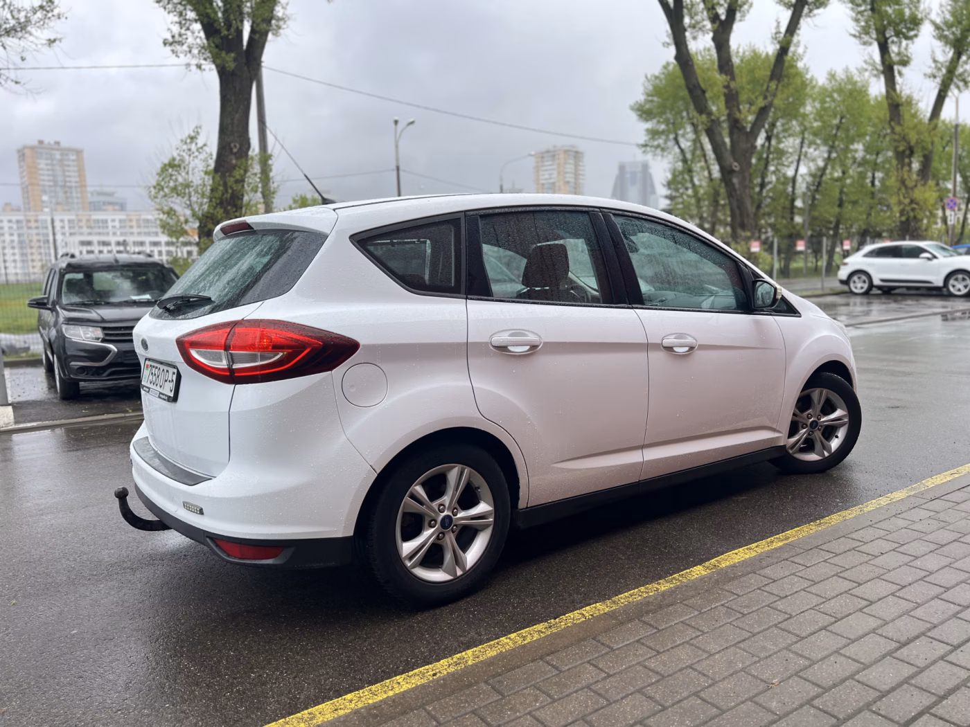 Ford C-MAX фото 9