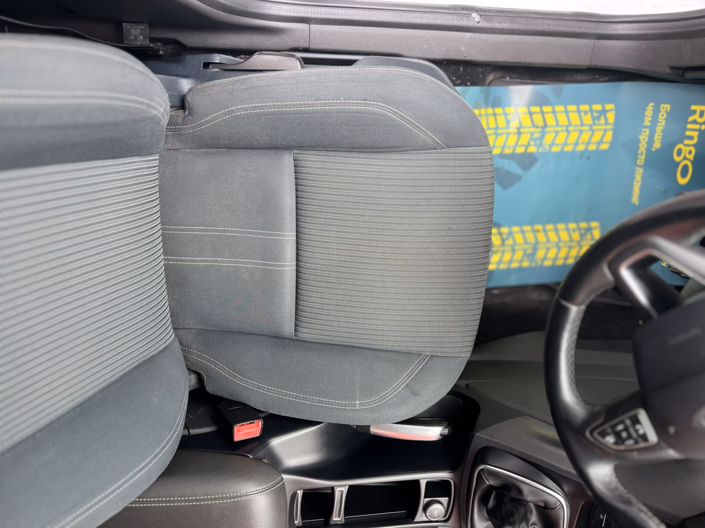 Ford C-MAX фото 11