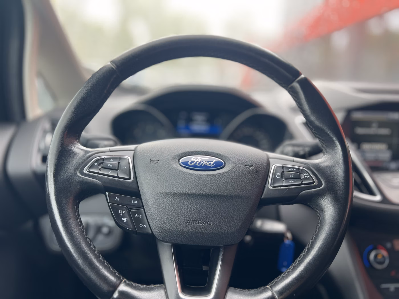 Ford C-MAX фото 17