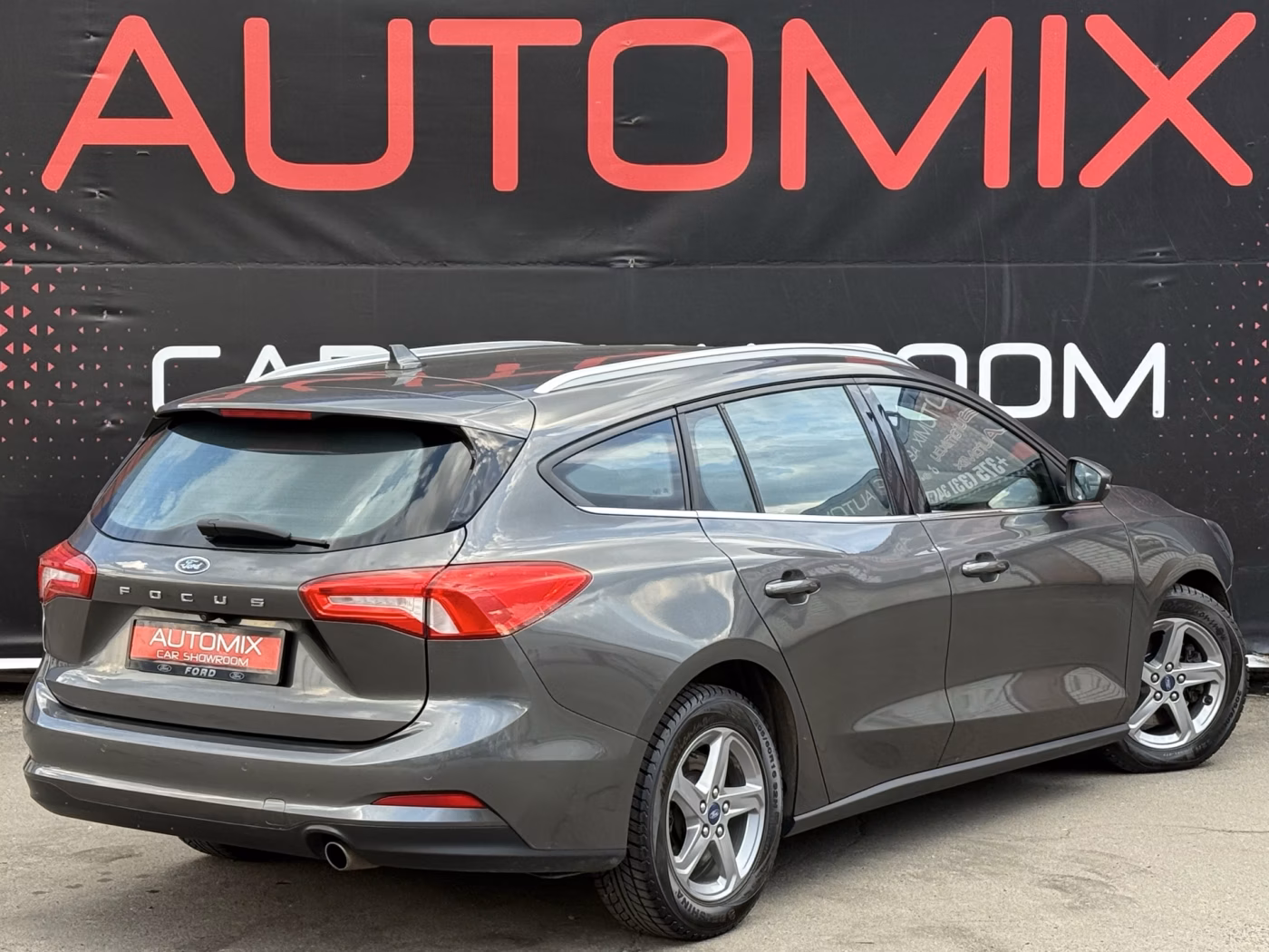 Ford Focus фото 6