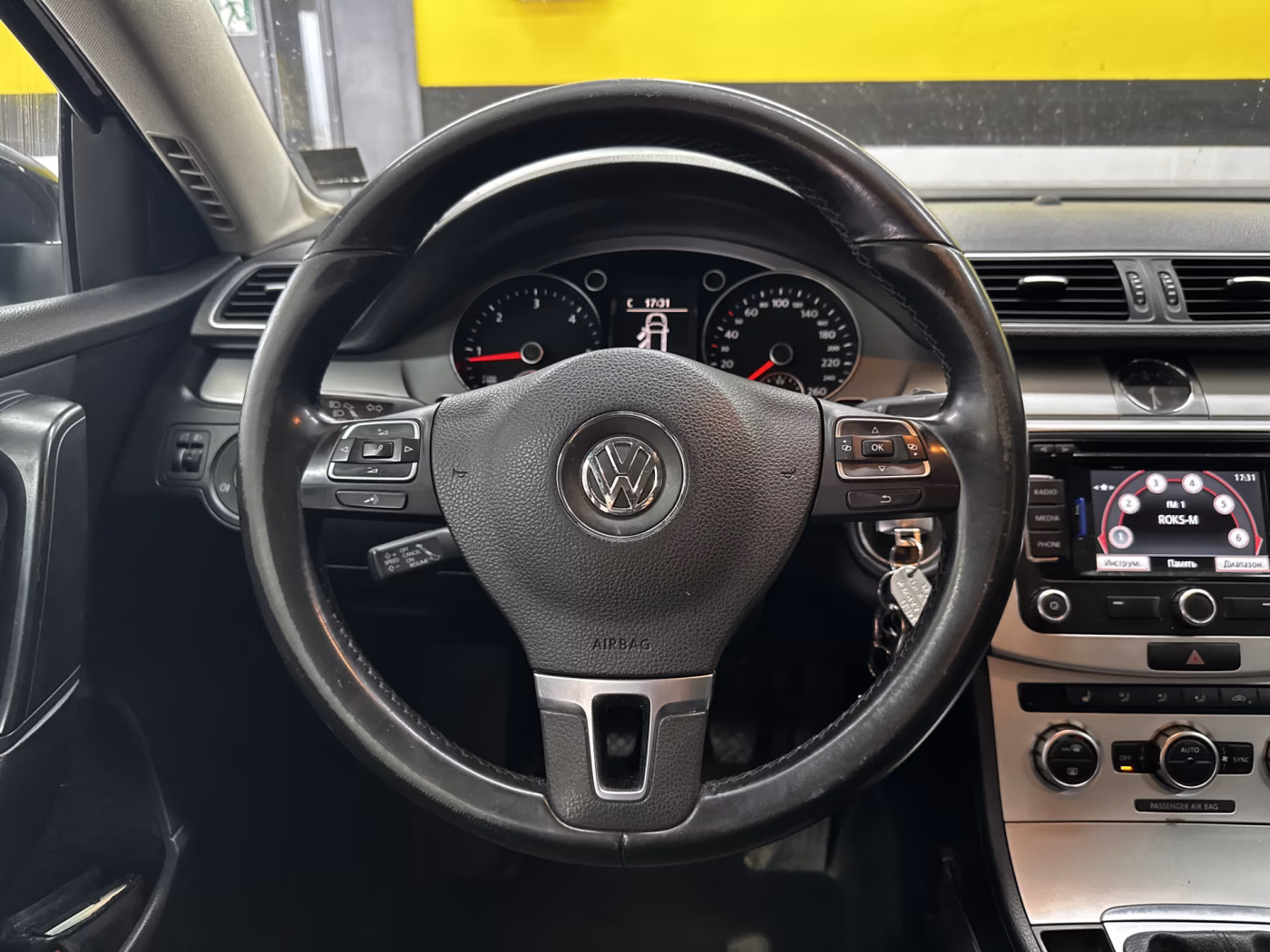 Volkswagen Passat фото 11