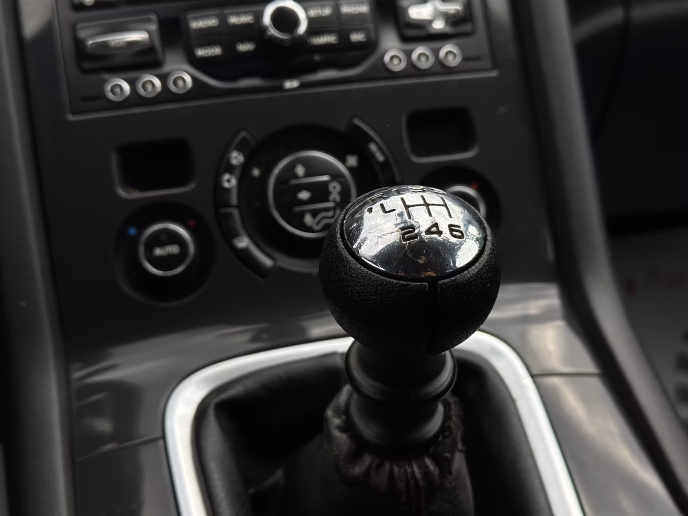 Peugeot 5008 фото 15
