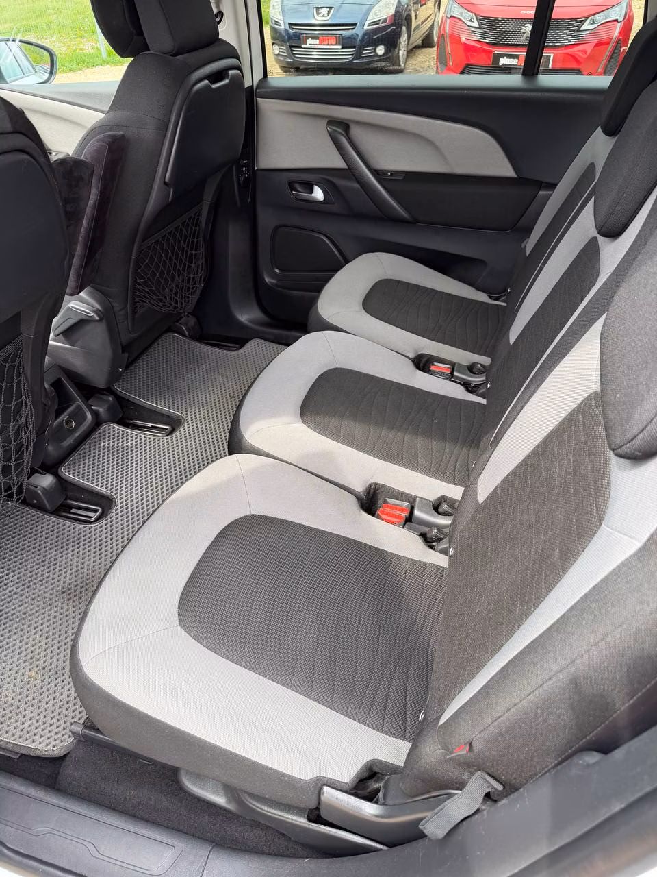 Citroen C4 Grand Picasso фото 11