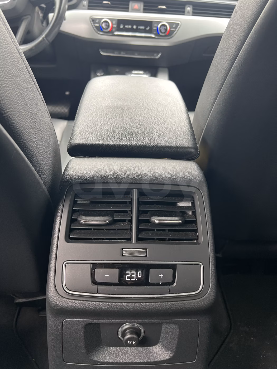 Audi A4 фото 18
