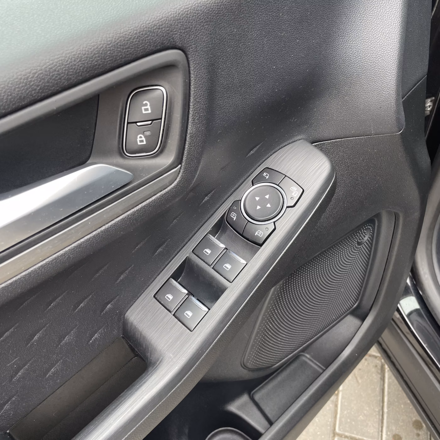 Ford Kuga фото 11