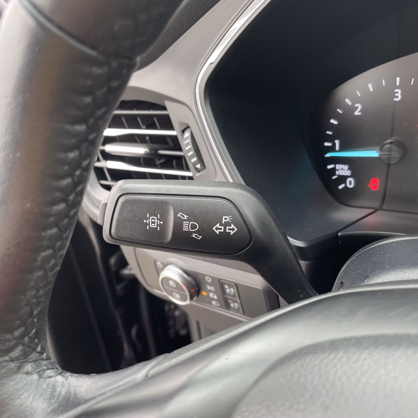 Ford Kuga фото 18