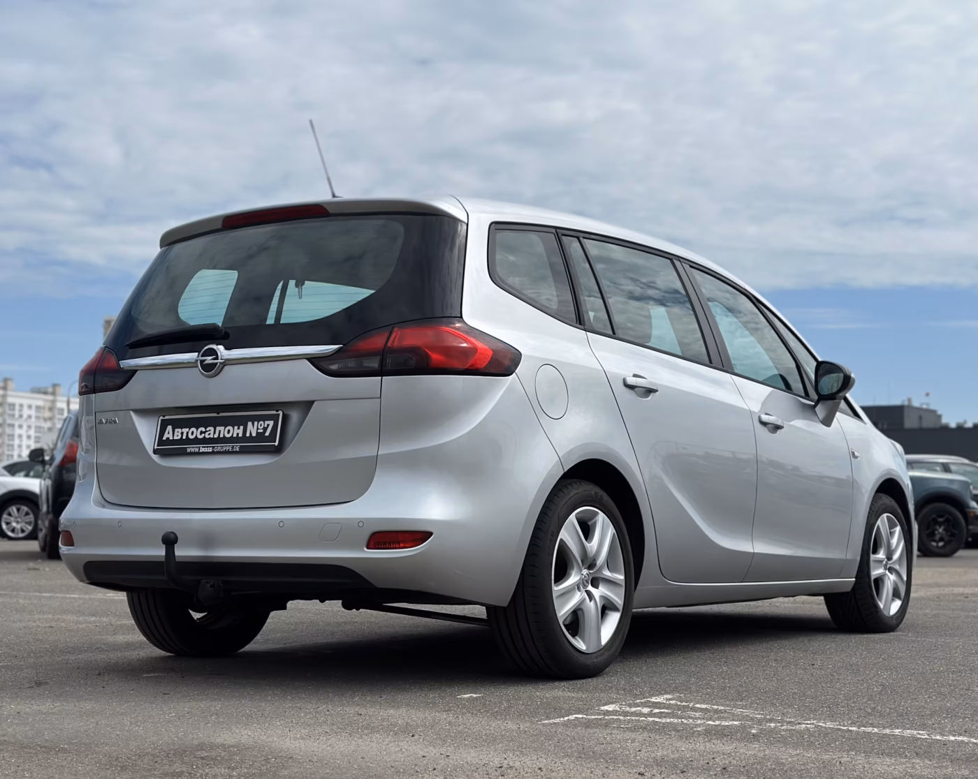 Opel Zafira фото 5