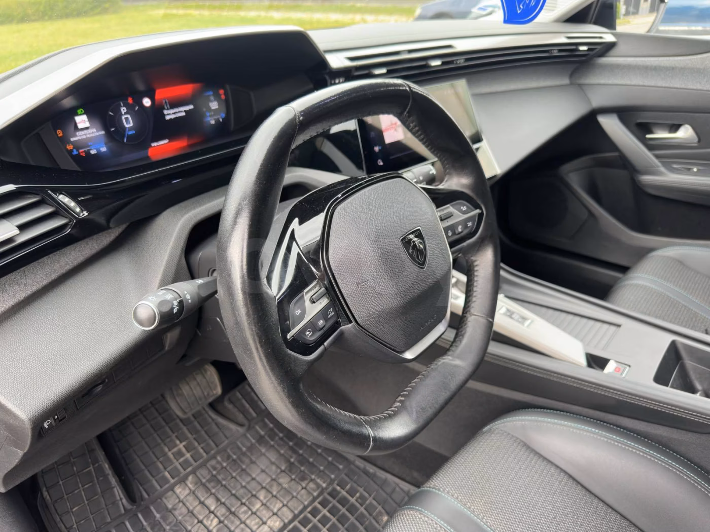 Peugeot 308 фото 16