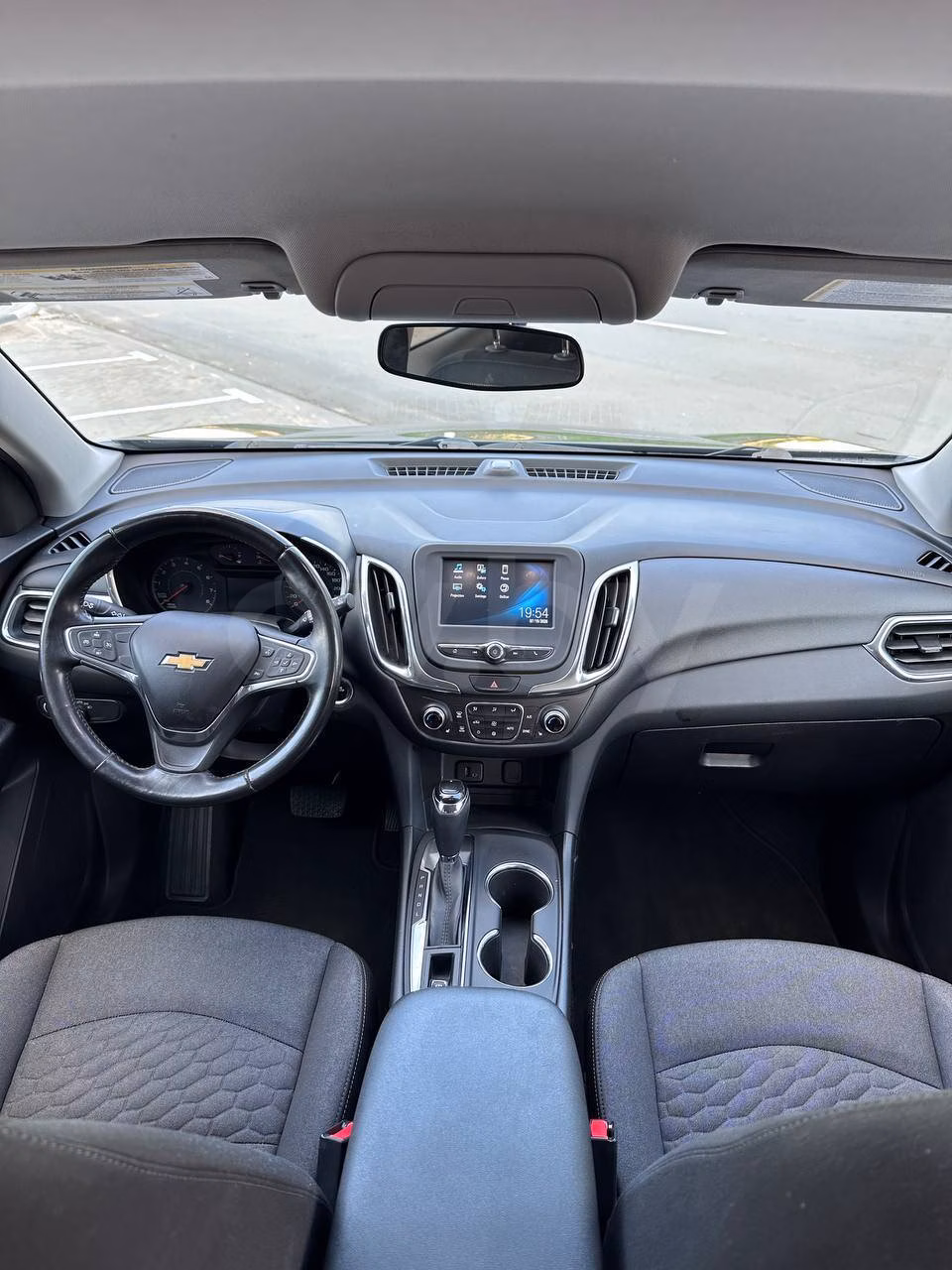 Chevrolet Equinox фото 16